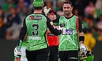 Tom Rogers and Glenn Maxwell of the Melbourne Stars celebrate victory