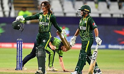 Muneeba Ali (L) became Pakistan's first ever T20 centurion with 102 against Ireland in Cape Town