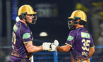 KKR's Rinku Singh and Jason Roy celebrate alt=