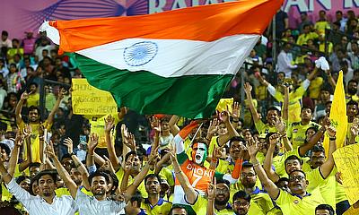 CSK fans cheer for their team alt=