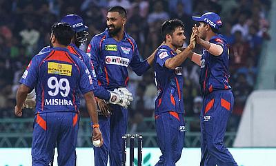 LSG bowler Ravi Bishnoi with teammates celebrate alt=
