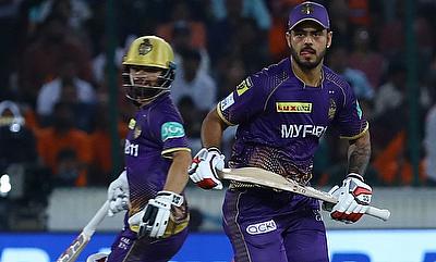 KKR's Nitish Rana and Rinku Singh running between the wickets