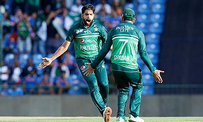 Shadab Khan and Haris Rauf celebrate alt=