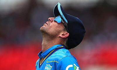 Sean Williams of St Lucia Kings looks skywards alt=