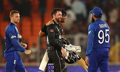 New Zealand batters Conway and Ravindra