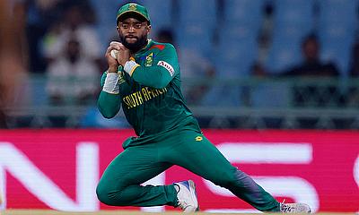 South Africa's Temba Bavuma takes a catch to dismiss Australia's Marnus Labuschagne alt=