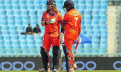 Netherlands' Max O'Dowd and Vikramjit Singh alt=
