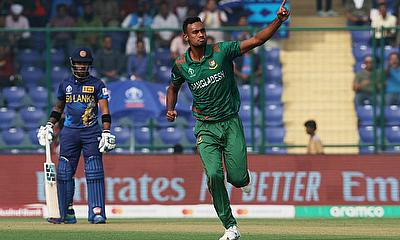 Bangladesh's Shoriful Islam celebrates alt=