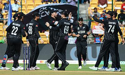 New Zealand's players celebrate the dismissal of Sri Lanka's captain Kusal Mendis