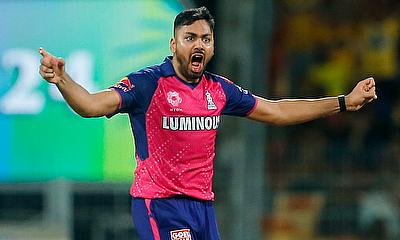 Rajasthan Royals' Avesh Khan celebrates the wicket of Sunrisers Hyderabad's Nitish Kumar Reddy alt=