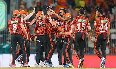 Sunrisers Hyderabad's captain Pat Cummins celebrates the wicket of Rajasthan Royals' Tom Kohler-Cadmore with teammates alt=