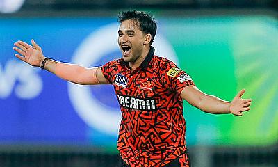 Sunrisers Hyderabad's Abhishek Sharma celebrates after taking the wicket of Rajasthan Royals' captain Sanju Samson alt=