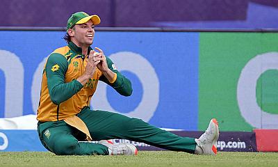 South Africa's Kagiso Rabada Tristan Stubbs takes the catch of United States' Nitish Kumar alt=