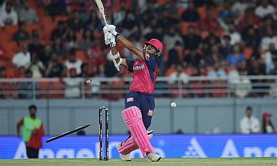 Rajasthan Royals' Yashasvi Jaiswal gets bowled out by Punjab Kings' Lockie Ferguson alt=
