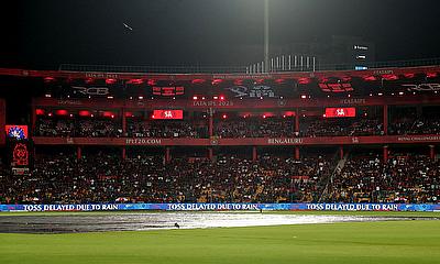 General view as the start of play is delayed due to rain alt=