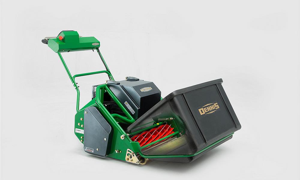 Dennis Cricket Outfield Mowers